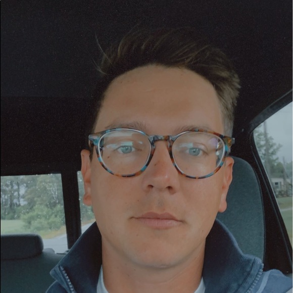 Meet your Posher, Jameson - Picture 1 of 1